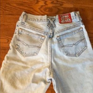 Whooz blooz vintage Mom jeans, no rips